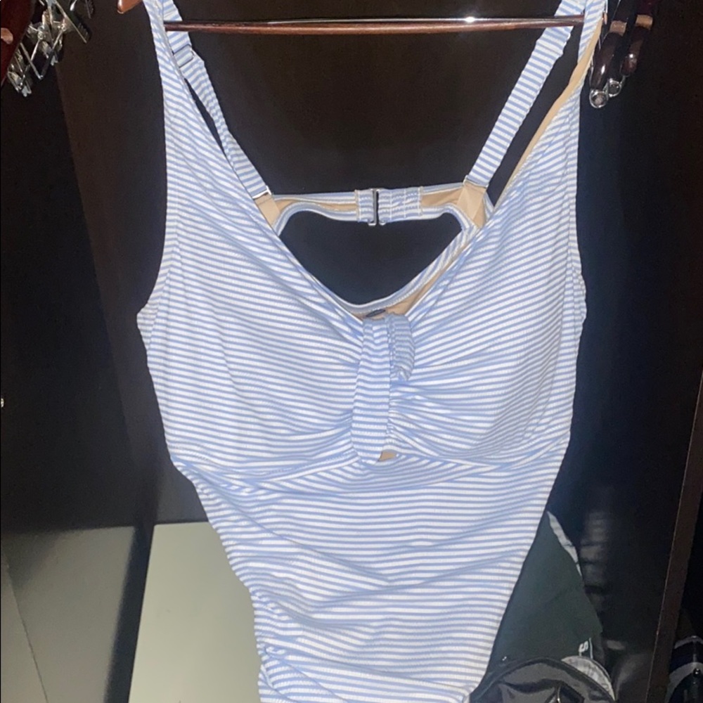 Bathing suit